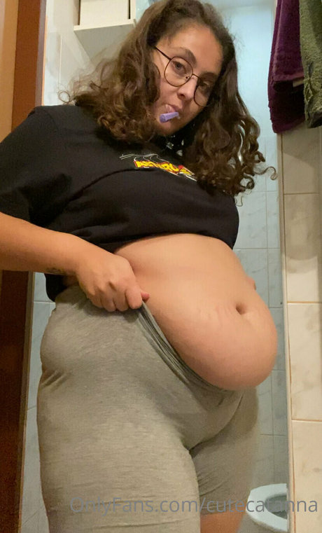 赤毛の太めOnlyFans アートxxx 画像