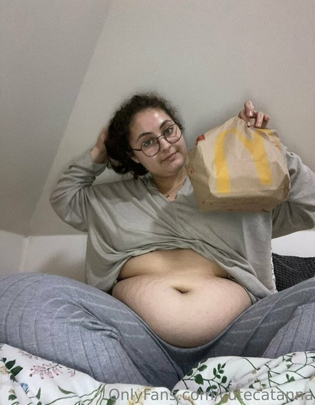 cutecatanna 完璧なモデル 写真