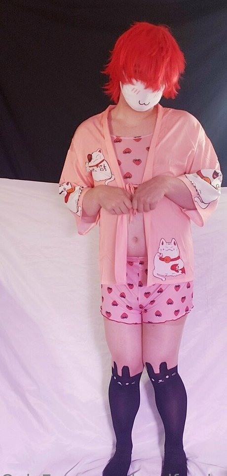 lewdfemboyairhead Bilder