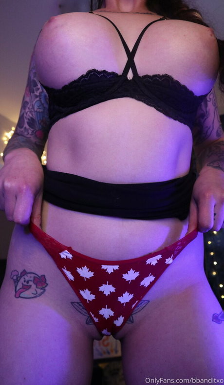 足ヌードオンリーファンズ アート裸 ギャラリー