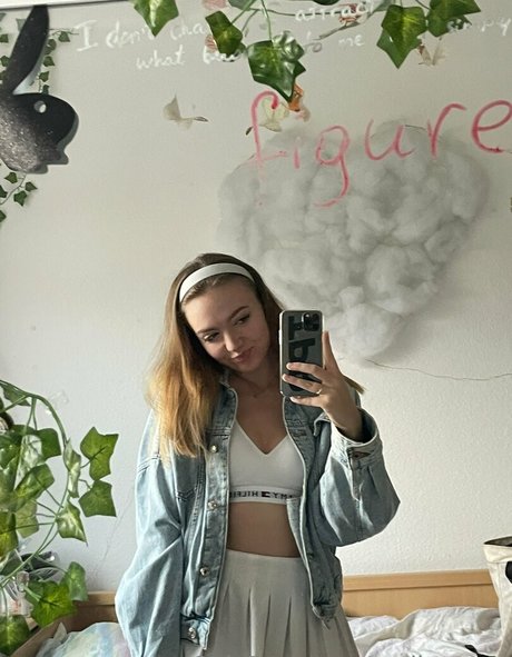 emilyxxoxo アダルトモデル 画像