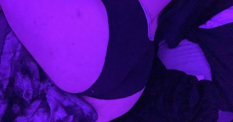 nattiethebaddie ホットなポルノスター 写真