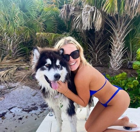 Kyla Deaver セクシーなポルノスター 写真