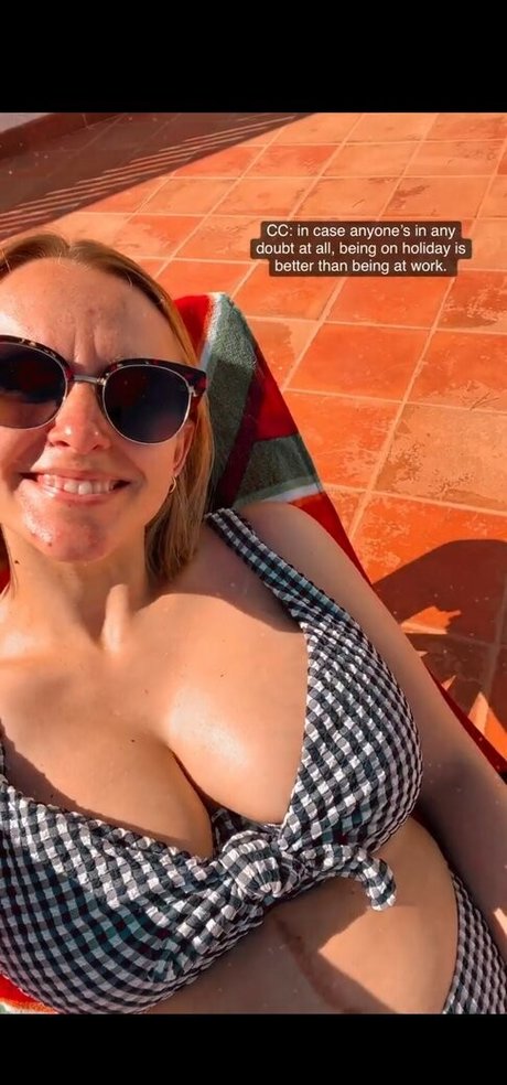 Hannah Witton ポルノスター アーカイブ