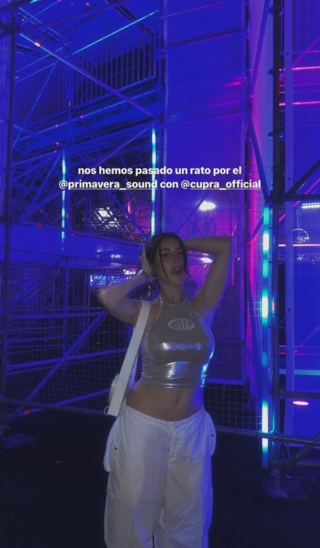 paulagonu ポルノスター 画像