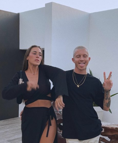 paulagonu ポルノスター 高品質 ギャラリー