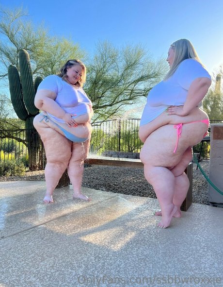 ssbbwroxxie アートスター 写真