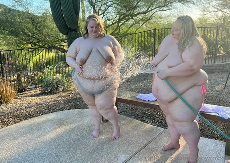 ssbbwroxxie エロティックモデル 画像