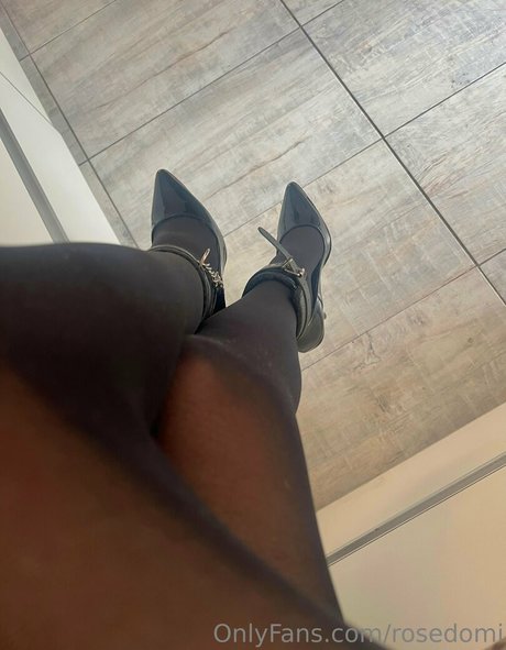 赤毛の太めOnlyFans セクシーxxx 写真