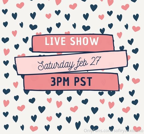 ジンジャートゥインクオンリーファンズ ホットセックス 写真