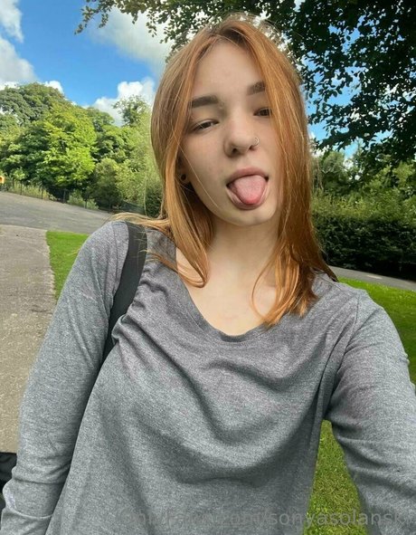 sonyasolanski 完璧な女優 写真