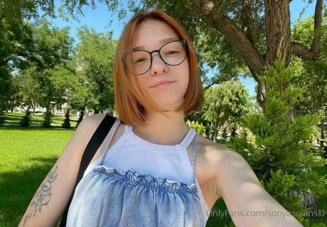 sonyasolanski アートスター アーカイブ