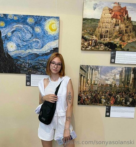 sonyasolanski ヌード女優 画像