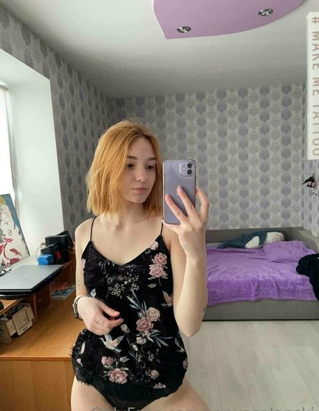 sonyasolanski かわいいスター 写真