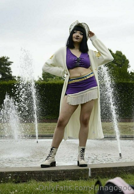 巨大な天然おっぱいオンリーファンズ ホット 写真