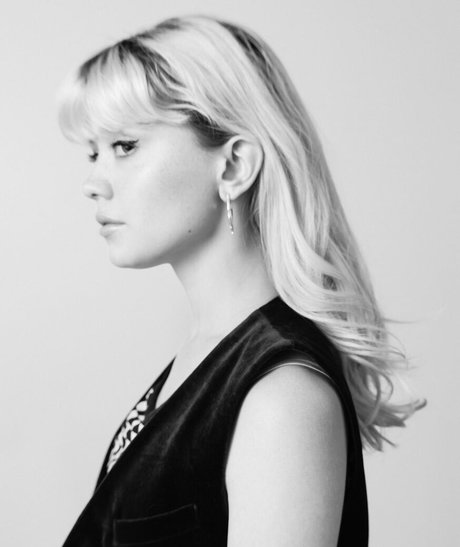 Maisie Peters 可愛いモデル 写真