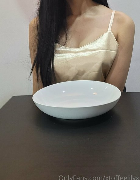 曲線美の女の子オンリーファンズ xxx 写真