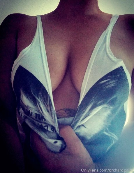 熟女のおまんこオンリーファンズ ポルノ 画像