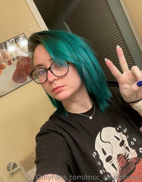 パフィーオンリーファンズ ホットヌード 写真