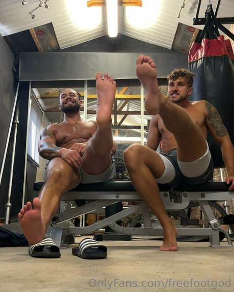 freefootgod トップポルノスター アーカイブ