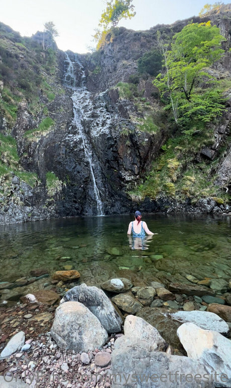 sweetlucysfreepage ポルノモデル 画像