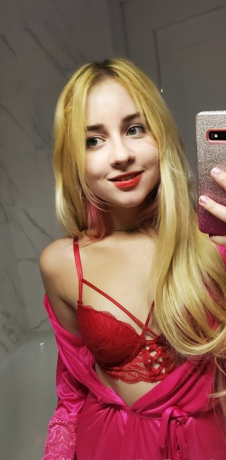 アマチュアヌードオンリーファンズ セクシー アーカイブ