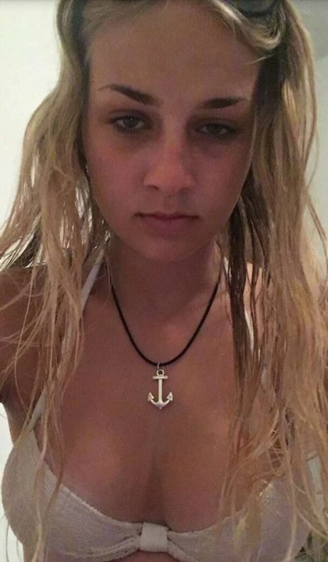 ikdiablita エロティックモデル 写真