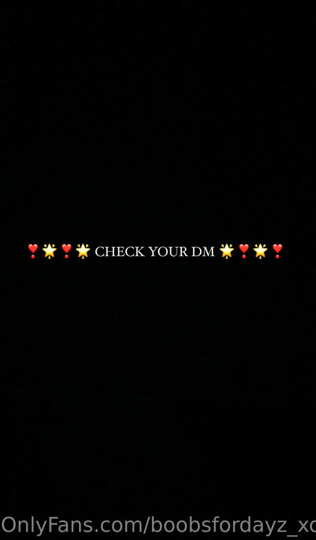 boobsfordayz xo 高品質のスター 画像