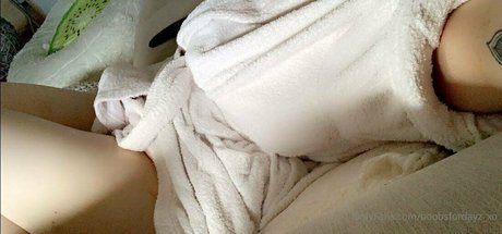 boobsfordayz xo 裸のスター アーカイブ