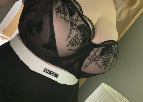 boobsfordayz xo ヌードモデル 画像