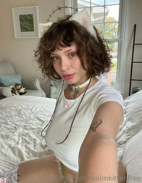 教師限定ファン ヌード 写真