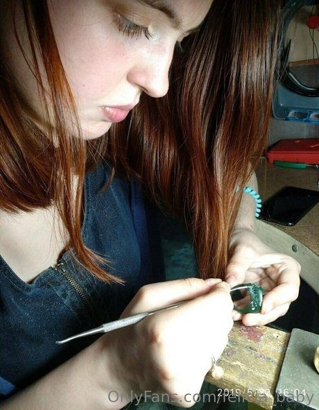 19歳のOnlyFans 無料エロ 写真