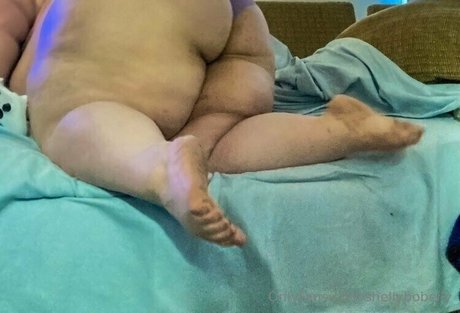 shellybobelly ポルノスター ヌード 写真
