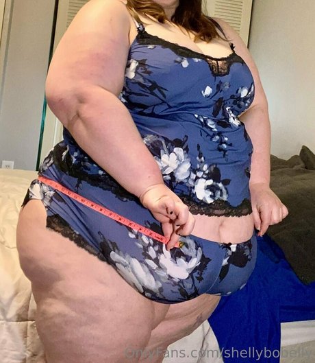 shellybobelly 無料モデル 画像