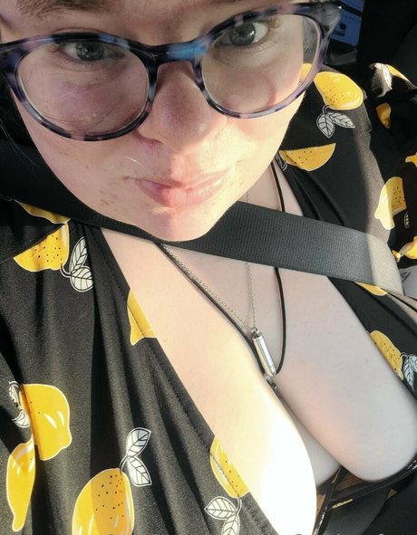 熟女メガネOnlyFans ポルノ アーカイブ