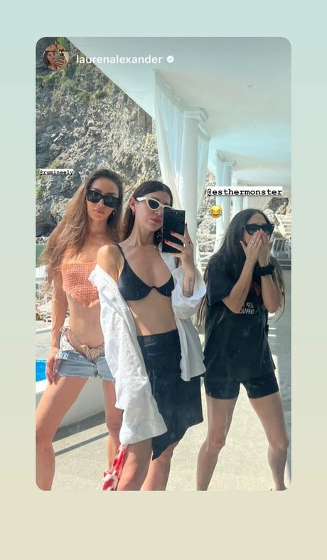 アマチュアヌードオンリーファンズ ポルノグラフィック 写真