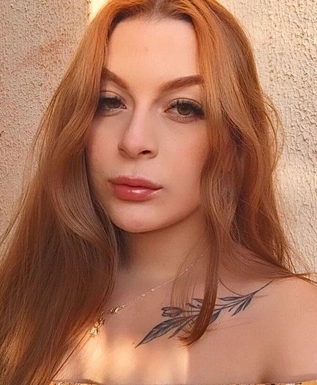 sandyfonsecaofc セックス女優 画像