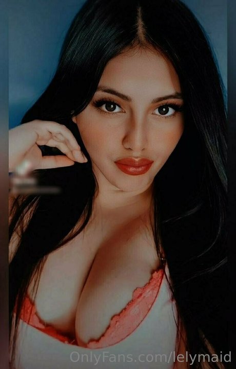 フェイシャルオンリーファンズ 無料裸 写真