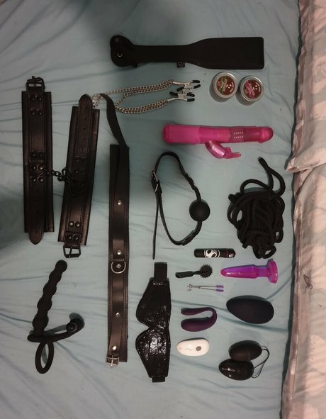 ベラルーシのファンのみ 美しい裸 画像