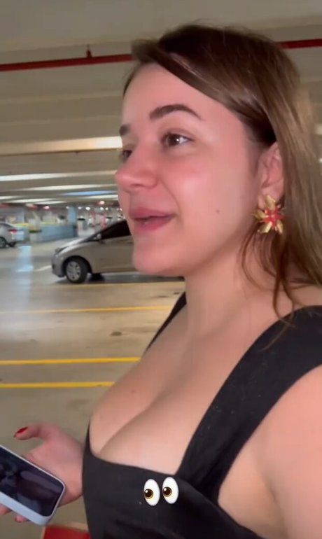 Laurinhafeer ポルノスター アート 画像