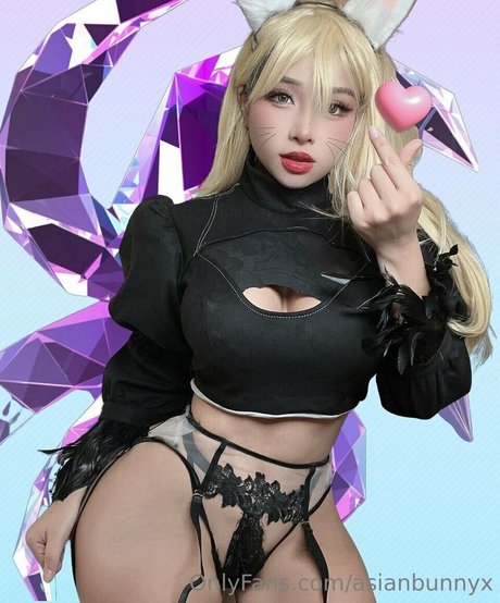 ナチュラルポーグオンリーファン ヌード 写真