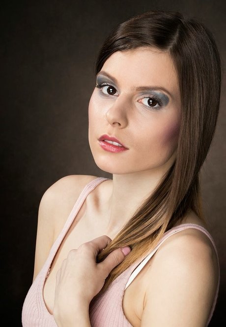 女装オンリーファン えろた 写真