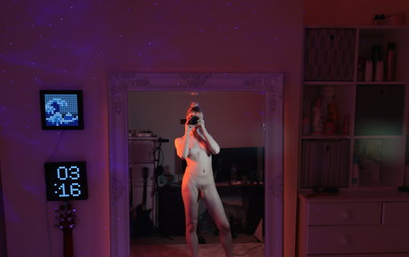 お金 オンリーファンズ えろた 写真