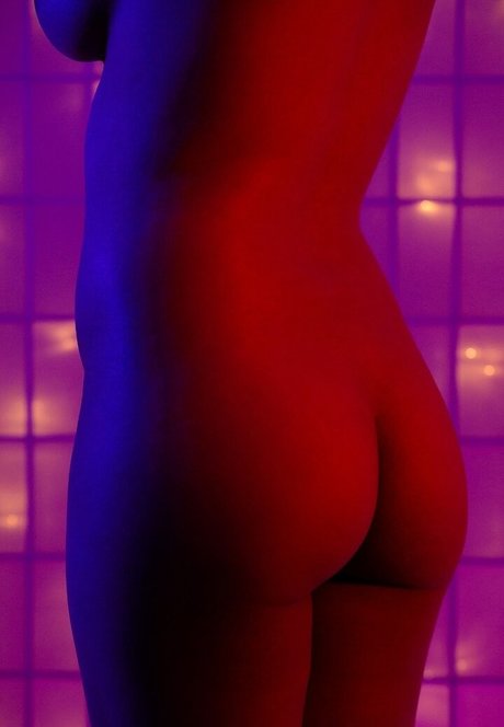 黒人ママオンリーファンズ えろ 写真