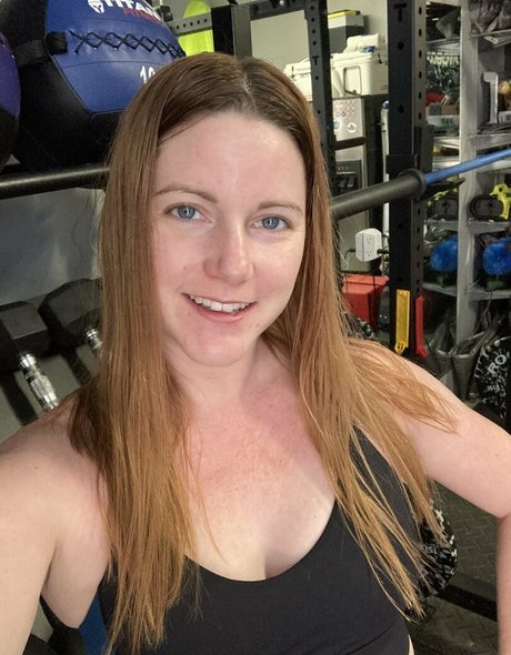 bootyshortsgirl 完璧なポルノスター 画像