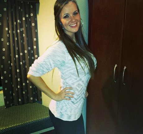 大学生のオンリーファンズ ヌード 画像