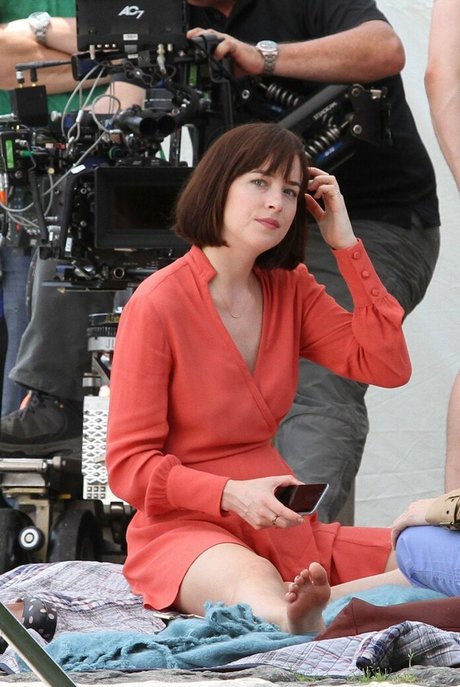 Dakota Johnson アダルトスター ギャラリー