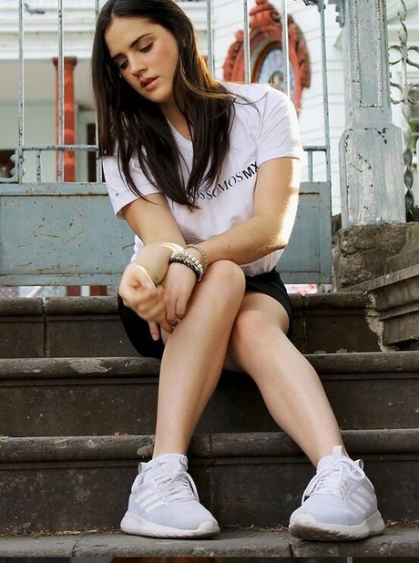 ジンジャーキティオンリーファンズ セックス 写真