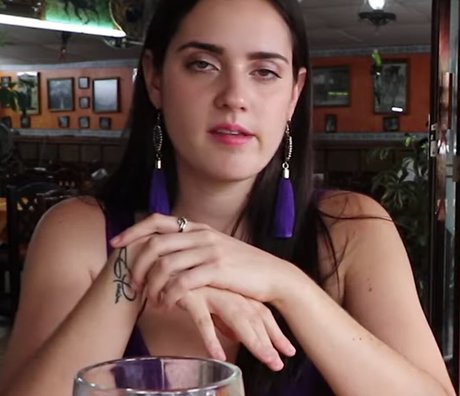 手コキ 主観視点 オンリーファンズ セクシー裸 アーカイブ