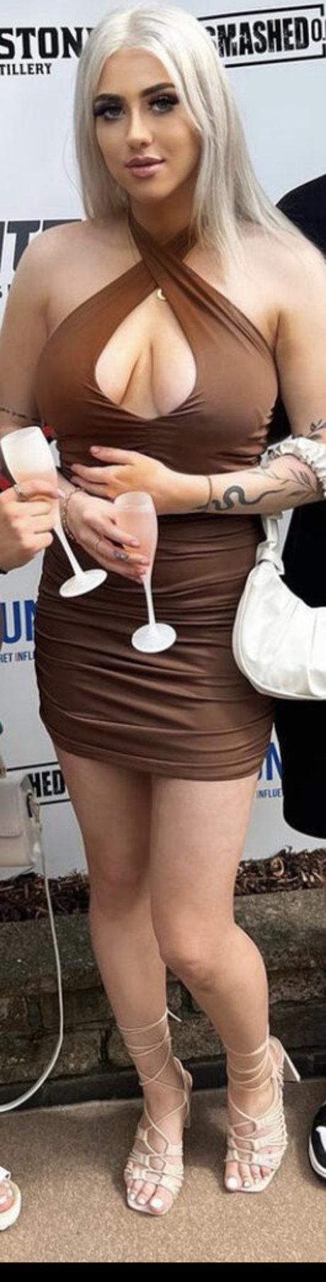 Emma C 完璧なスター 写真